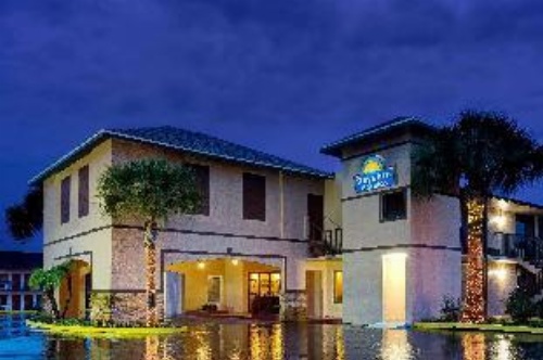 Days Inn by Wyndham Kissimmee West image 12
